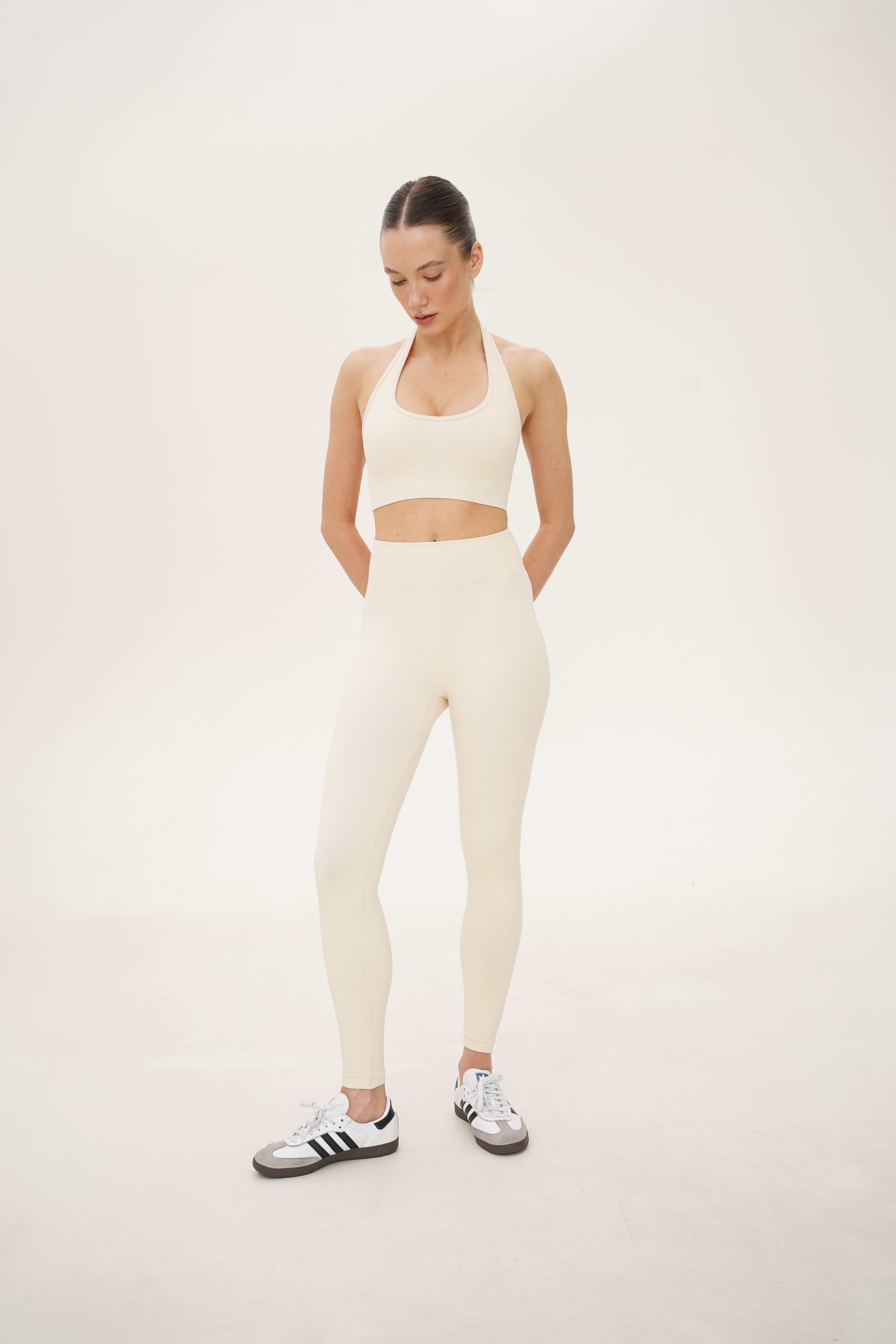 Топ Gigi beige