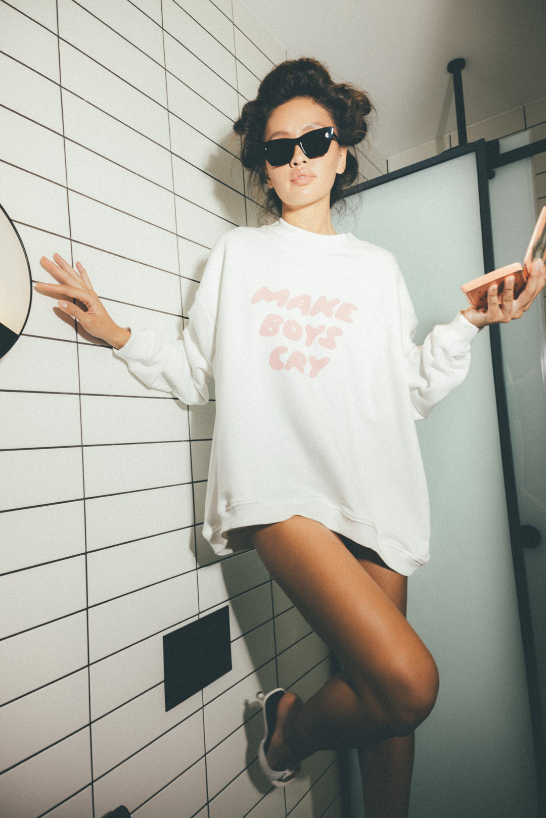 Світшот Ellie “Make boys cry” milk